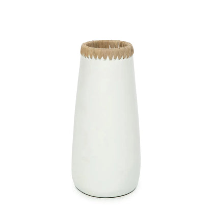 SNEAKY Vase - White