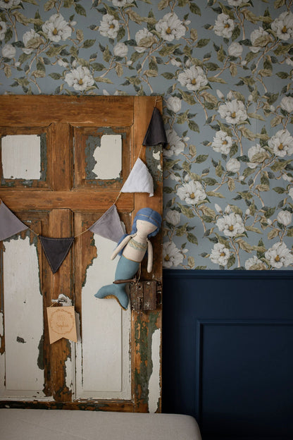 Magnolias Blue Wallpaper 50x280CM